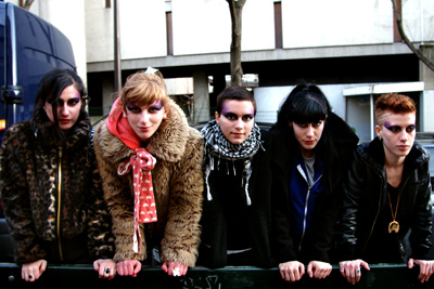 Anouk, Justine, Lou, Louise & Sunday