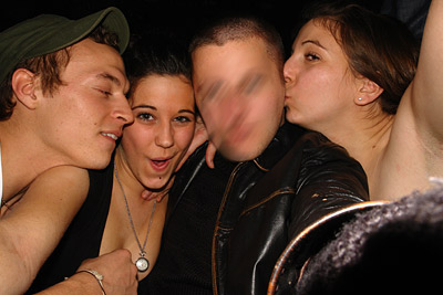 des gens bizarres @ Kill Kill my Blonde