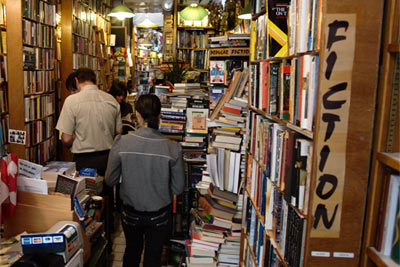the Abbey Bookshop (vu du dedans)