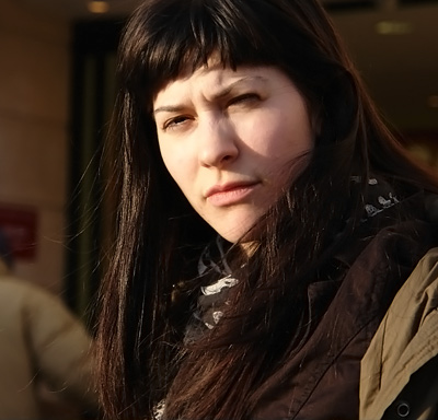 Louise – le soleil dans les yeux