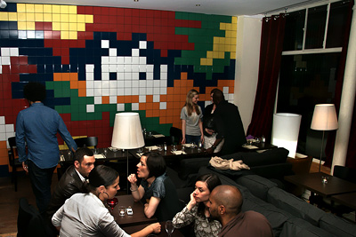 Invader @ Ohlala