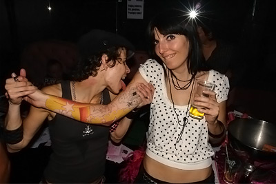 Polly P. et Muriel aka Many